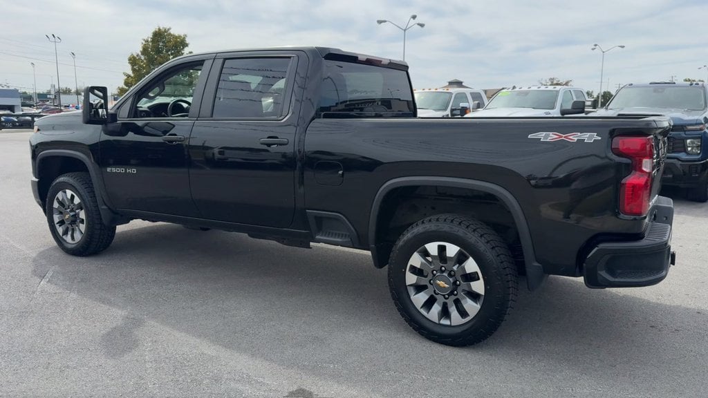 2022 Chevrolet Silverado 2500HD Custom Photo in Danville KY 40422