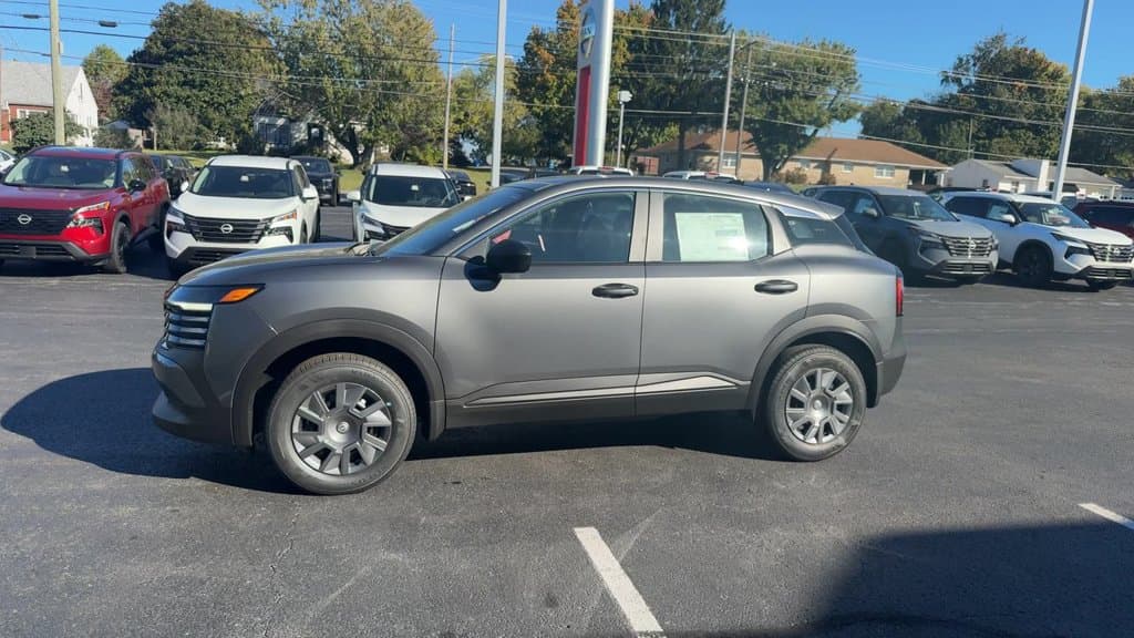 2027 Nissan Kicks S Photo in Danville KY 40422