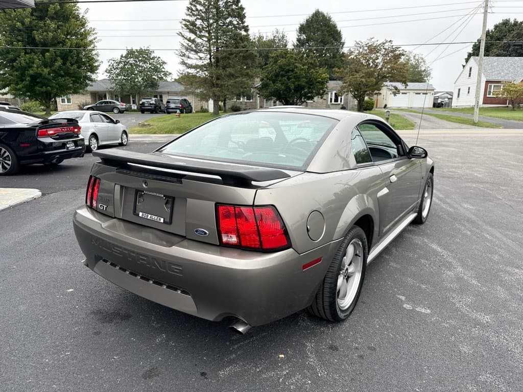 2002 Ford Mustang GT Photo in Danville KY 40422