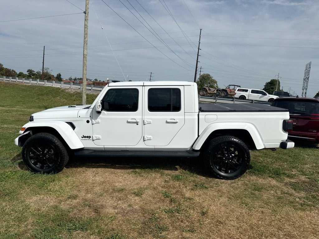 2023 Jeep Gladiator Overland Photo in Danville KY 40422
