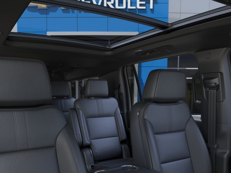 New 2026 Chevrolet Suburban RST - photo - 23