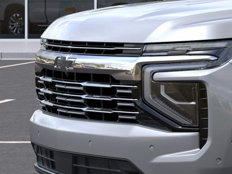 New 2026 Chevrolet Suburban Premier - photo - 12
