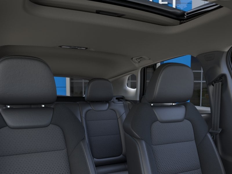 New 2026 Chevrolet Trax LT - photo - 23