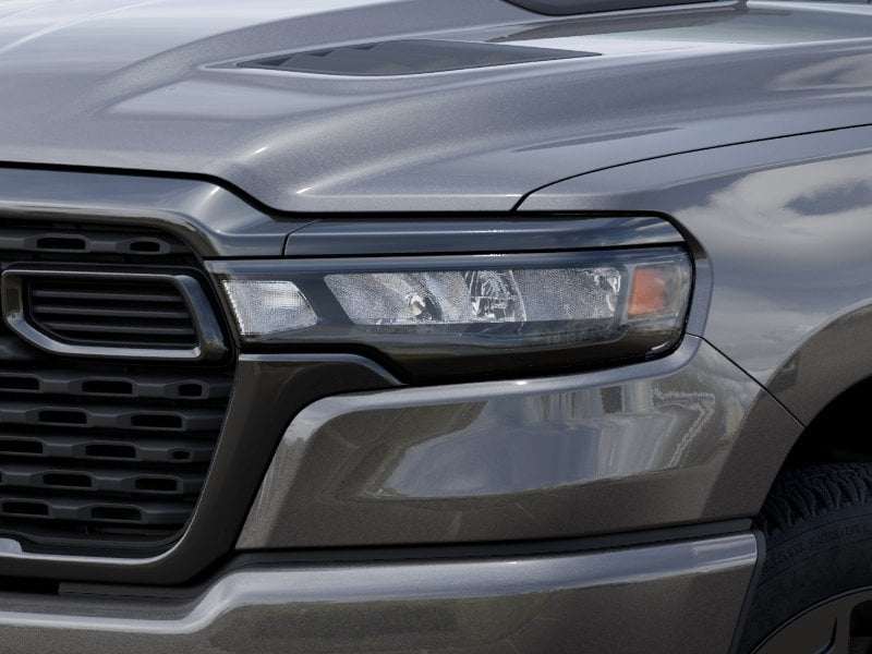 New 2026 Ram 1500 Express - photo - 39